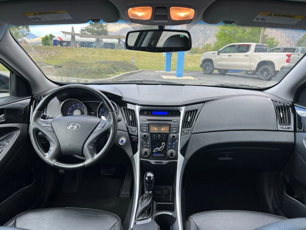 Used 2013 Hyundai Sonata Limited FWD image 20