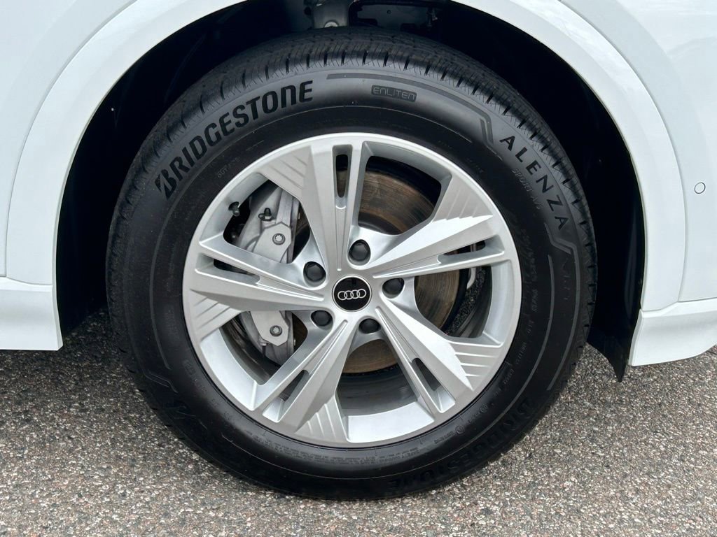 Used 2025 Audi Q6 e-tron Premium Plus w/ Premium Plus image 44