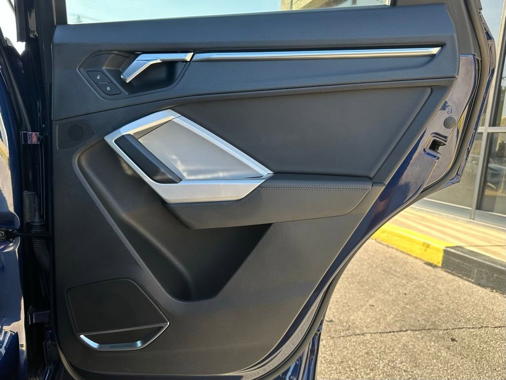 Used 2021 Audi Q3 2.0T Premium Plus w/ Premium Plus Package image 31