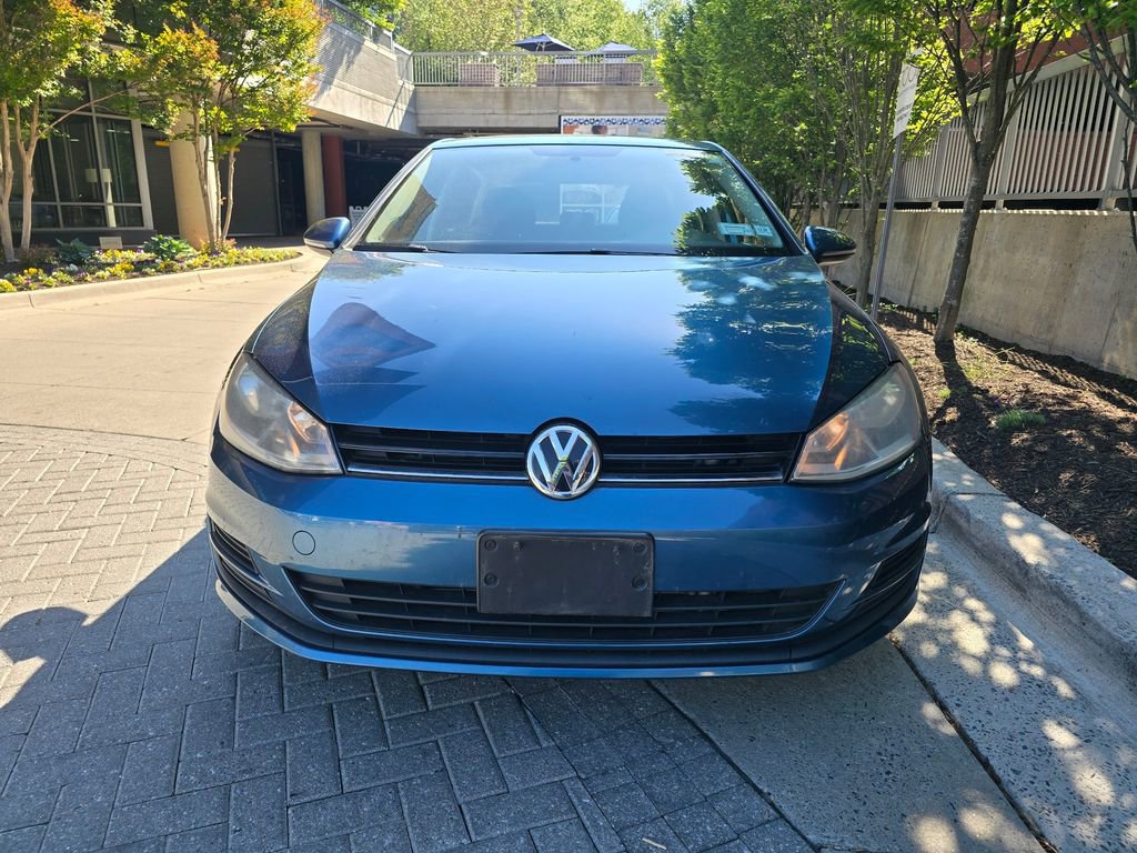 Used 2015 Volkswagen Golf S FWD image 2