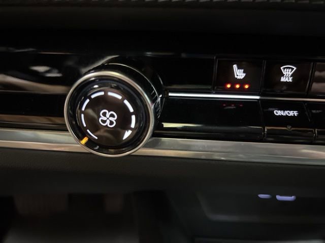 Used 2026 Chevrolet Equinox LT FWD image 32