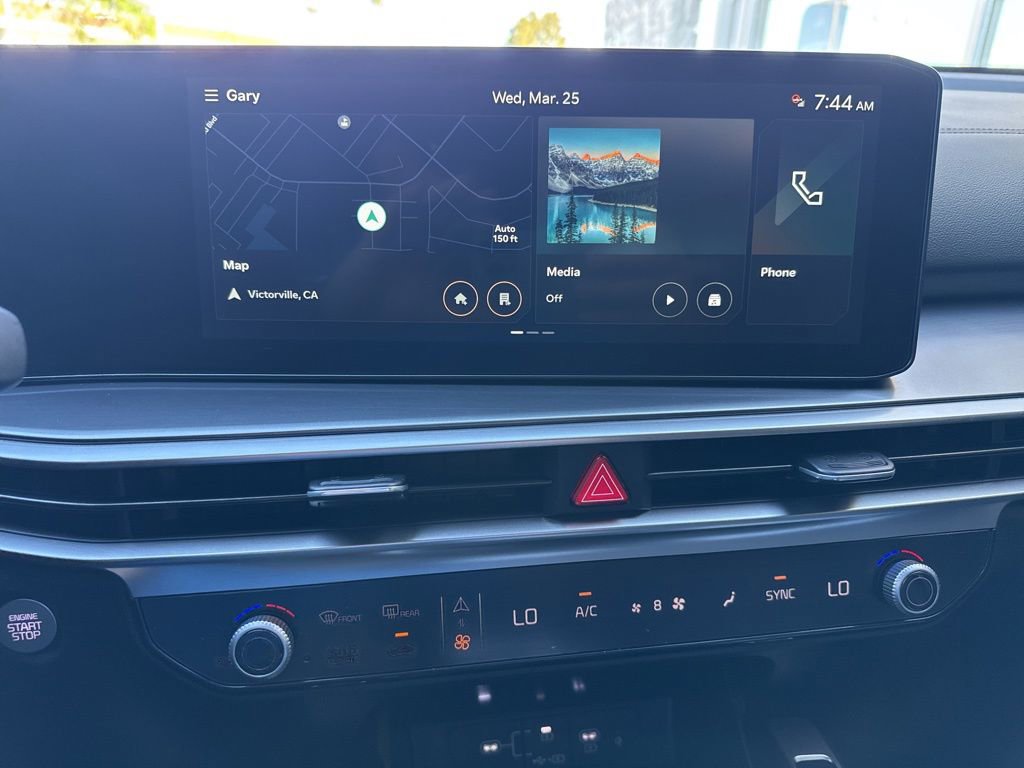 Used 2025 Kia Sorento EX w/ Panoramic Sunroof Package FWD image 16