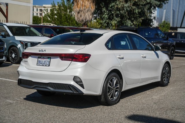 Certified 2024 Kia Forte LXS FWD image 9