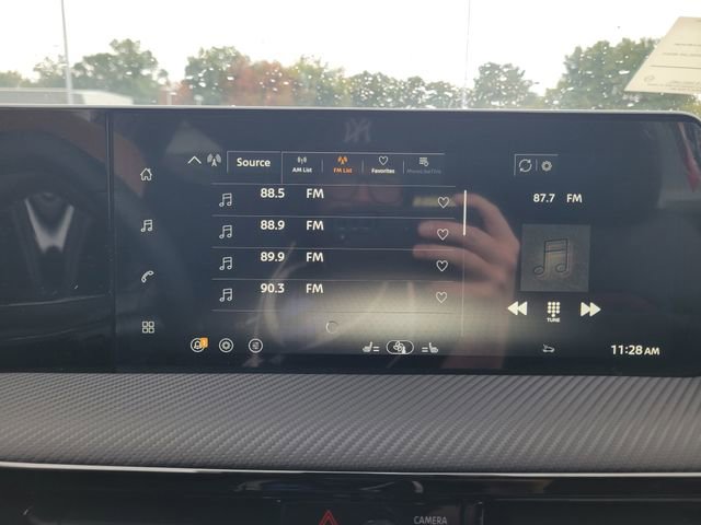 New 2026 Nissan Kicks SR w/ Cold Weather Package image 24