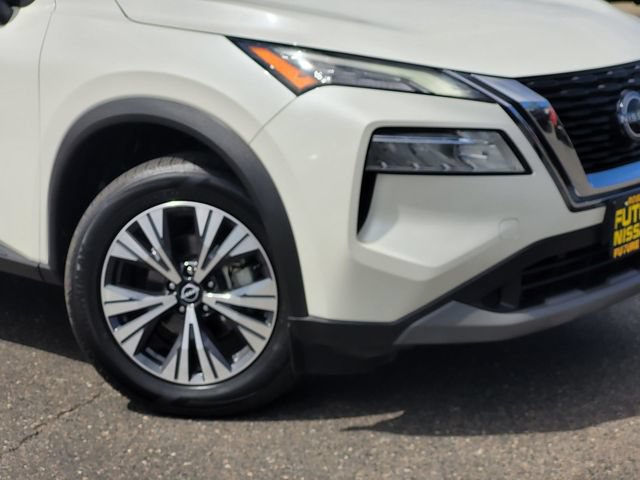 Certified 2023 Nissan Rogue SV FWD image 9