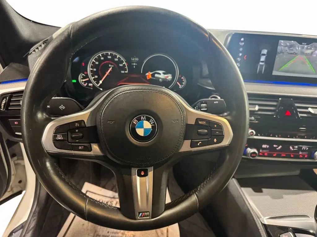 Used 2018 BMW 530i xDrive 530i xDrive image 16