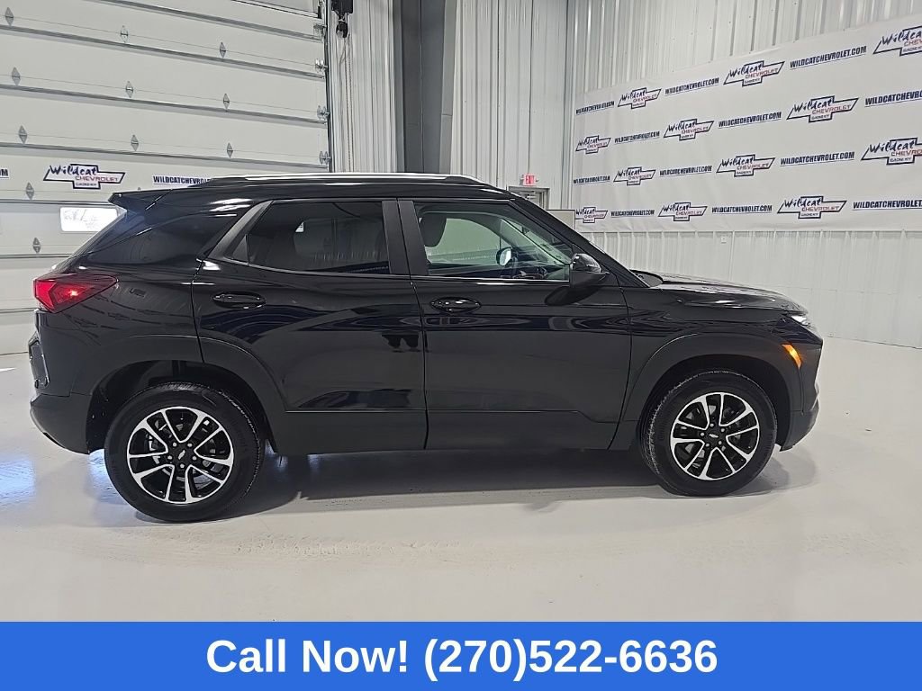 Used 2025 Chevrolet TrailBlazer LT image 9
