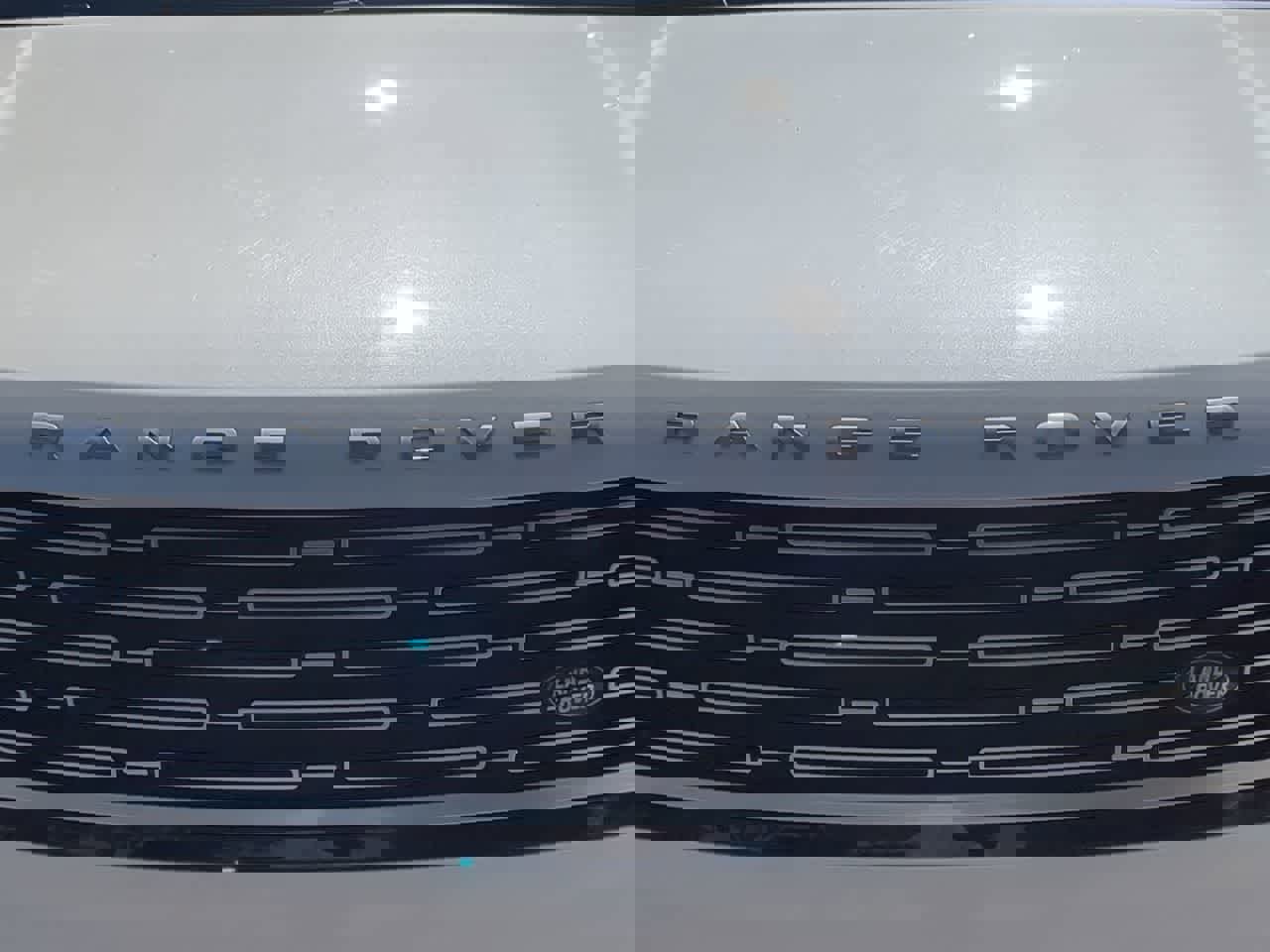 New 2025 Land Rover Range Rover Long Wheelbase Autobiography image 13