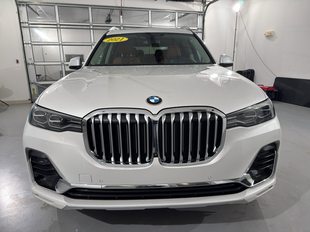 Used 2021 BMW X7 xDrive40i image 2
