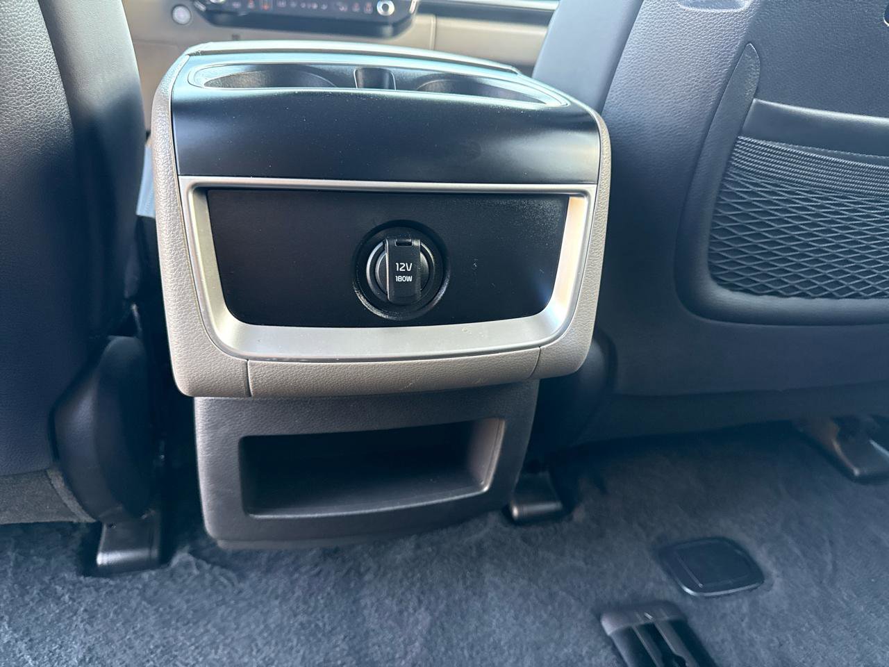 Used 2026 Kia Carnival LXS image 39