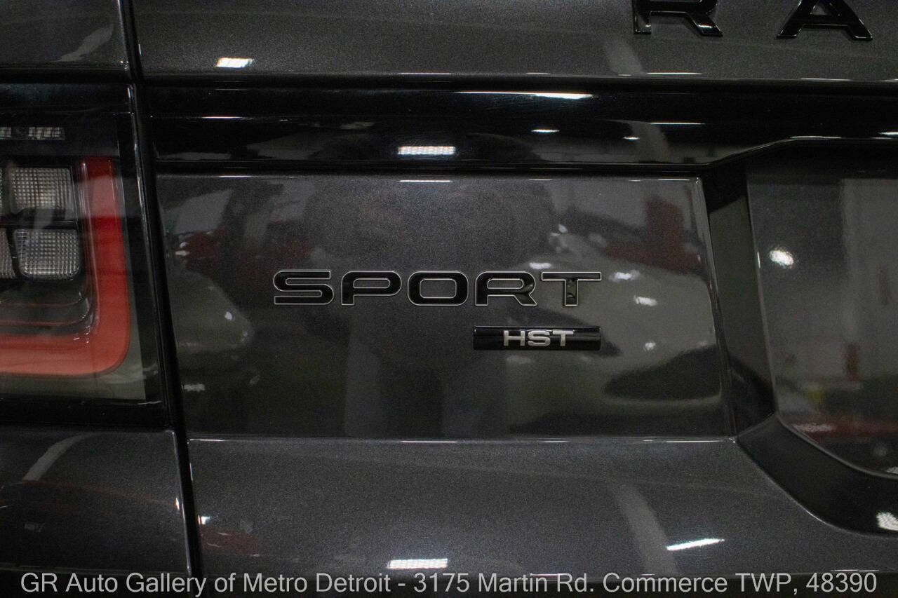 Used 2022 Land Rover Range Rover Sport HST image 31