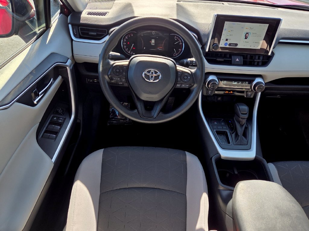 Used 2025 Toyota RAV4 XLE w/ Convenience Package FWD image 9