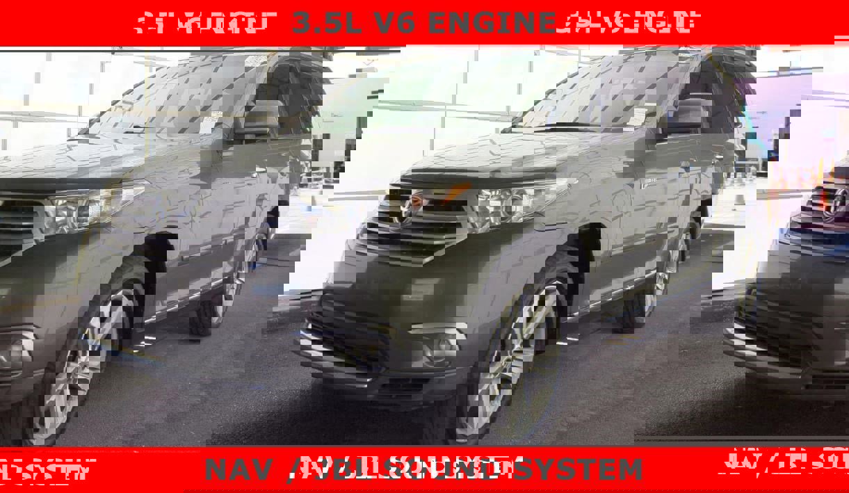 Used 2011 Toyota Highlander Limited w/ Tow Pkg image 1