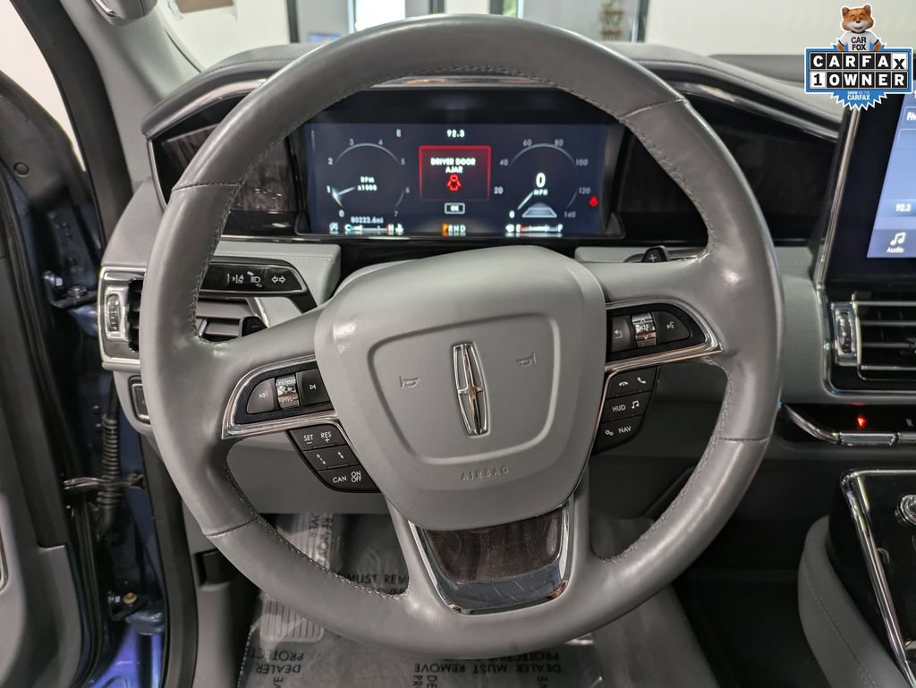 Used 2019 Lincoln Navigator Select w/ Technology Package AWD/4WD image 24