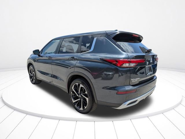 Used 2024 Mitsubishi Outlander SE FWD image 6