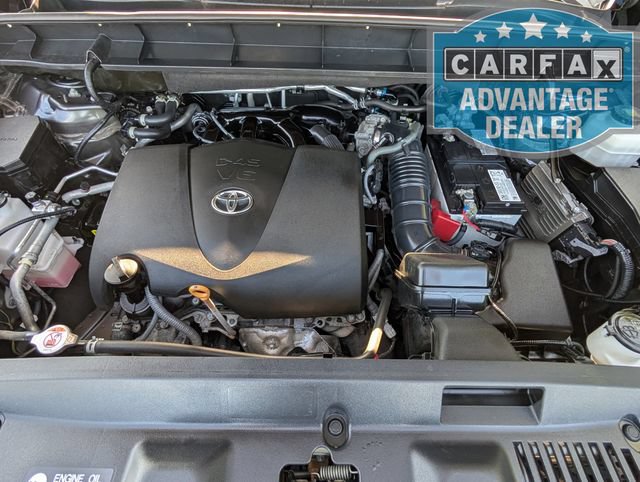 Used 2022 Toyota Highlander XLE AWD/4WD image 32
