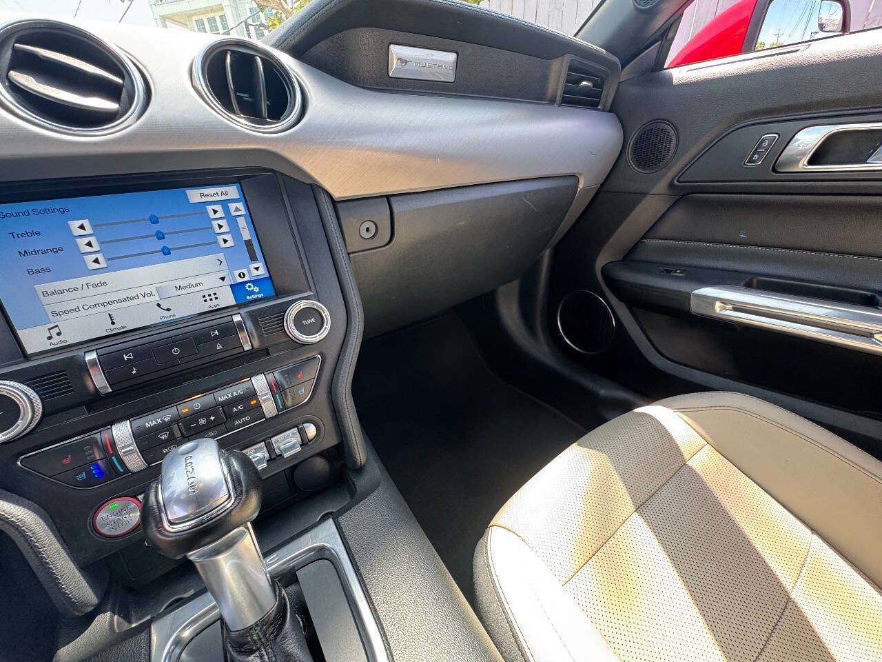 Used 2018 Ford Mustang Premium RWD image 13