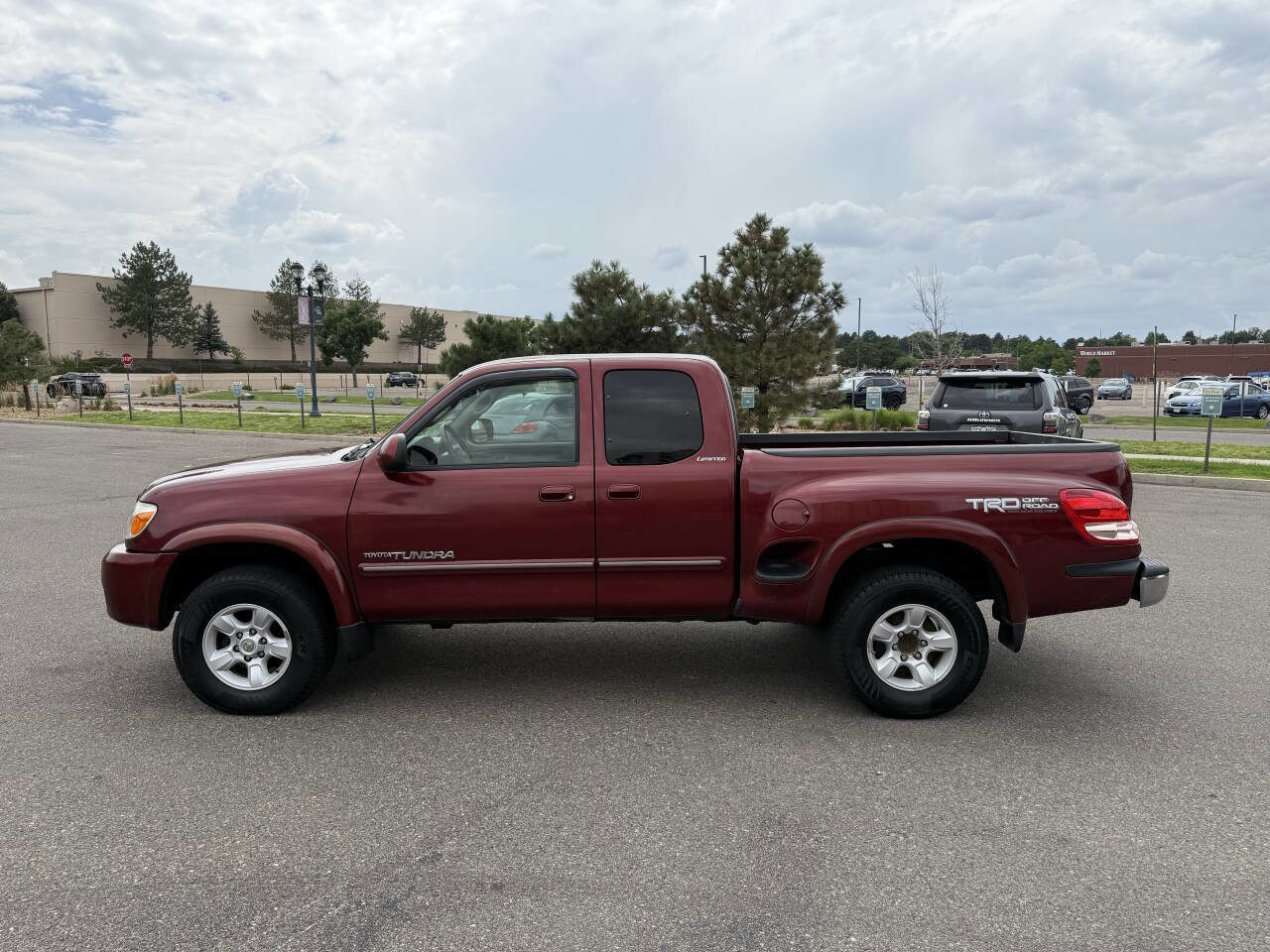 Used 2006 Toyota Tundra Limited image 9