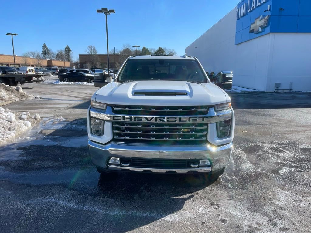 Used 2020 Chevrolet Silverado 3500 LTZ w/ LTZ Convenience Package AWD/4WD image 2