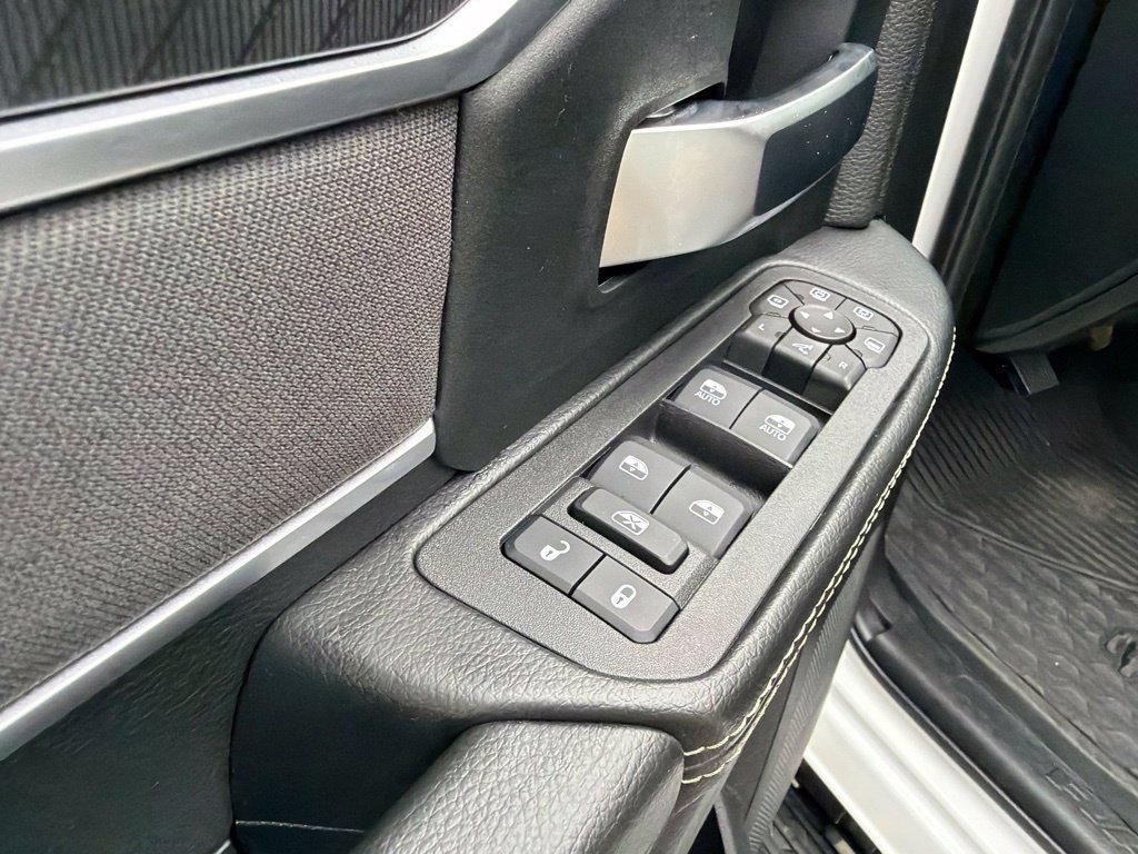 Used 2025 RAM 3500 Big Horn AWD/4WD image 42
