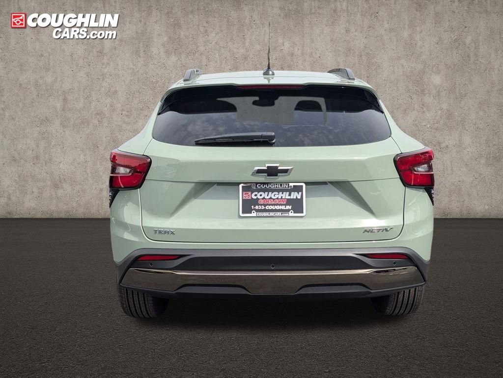 New 2026 Chevrolet Trax ACTIV w/ Sunroof Package FWD image 6