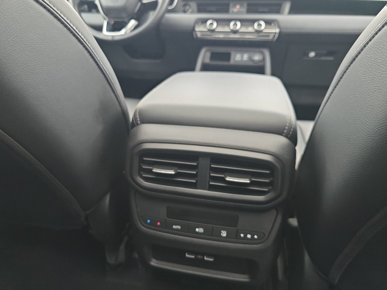 Used 2023 Honda Pilot Touring image 24