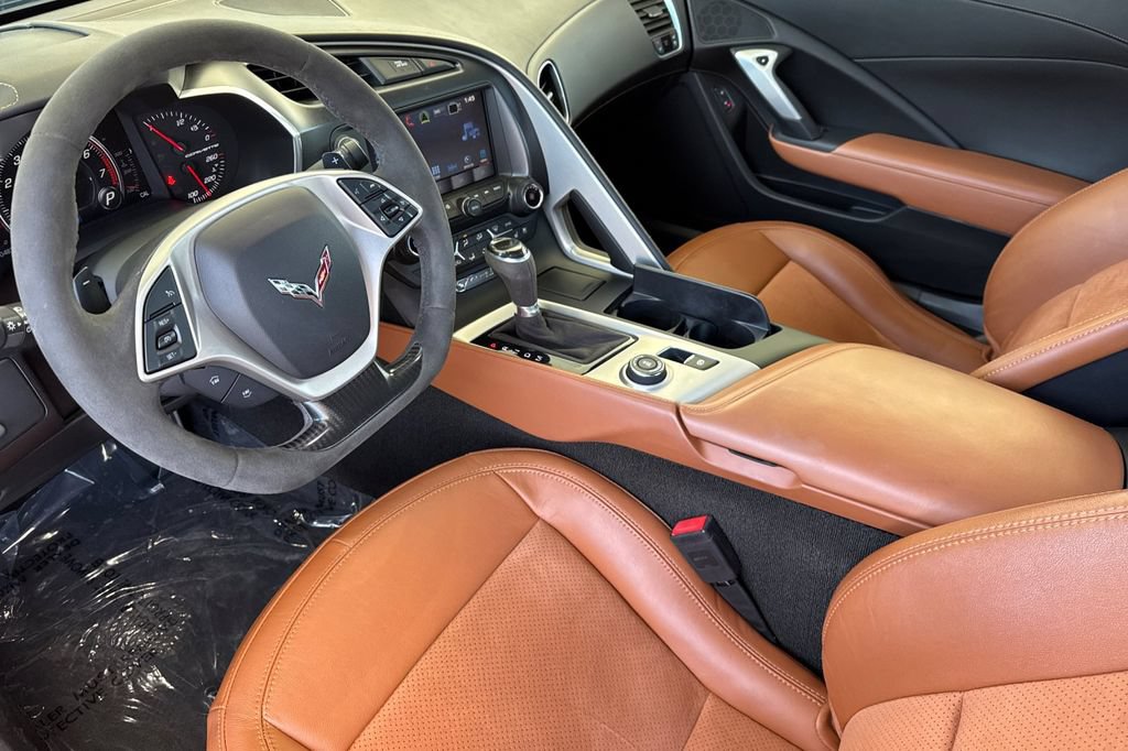 Used 2017 Chevrolet Corvette Stingray Coupe RWD image 11