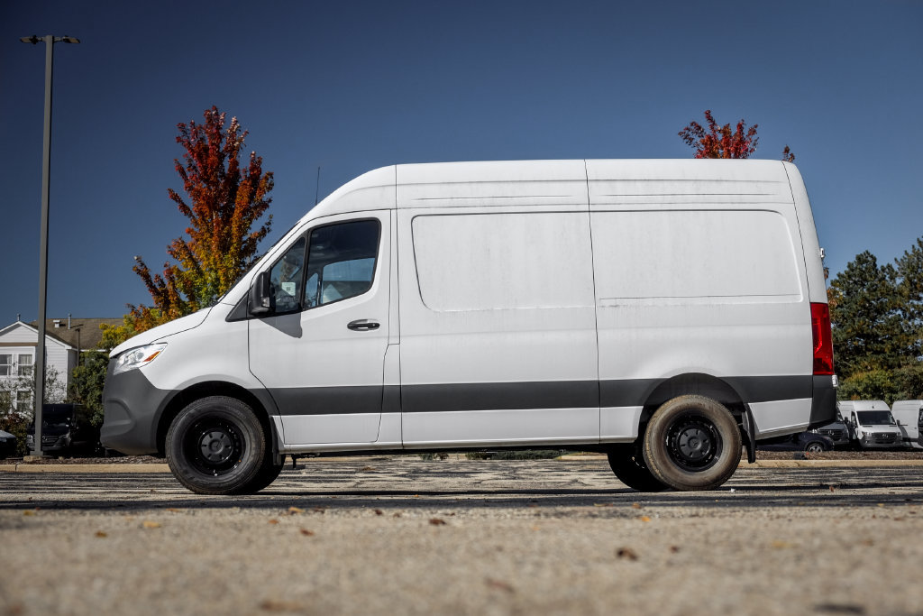 New 2025 Mercedes-Benz Sprinter 2500 image 3