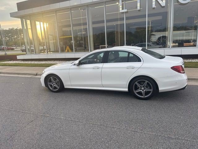 Used 2017 Mercedes-Benz E 300 image 9