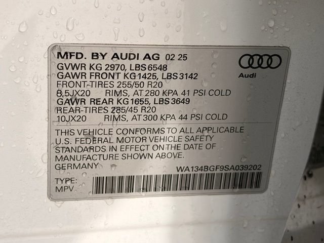 Used 2025 Audi Q6 e-tron Prestige w/ Black Warm Weather Package AWD/4WD image 38