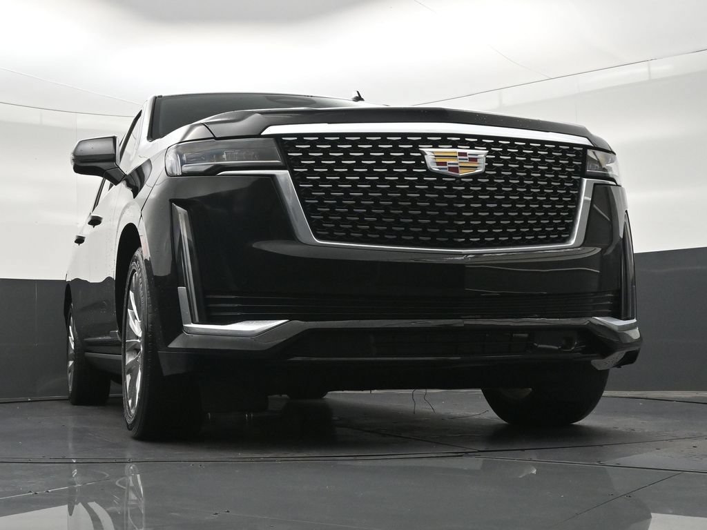 Used 2021 Cadillac Escalade ESV Premium Luxury w/ Driver Assist Tech Package RWD image 31