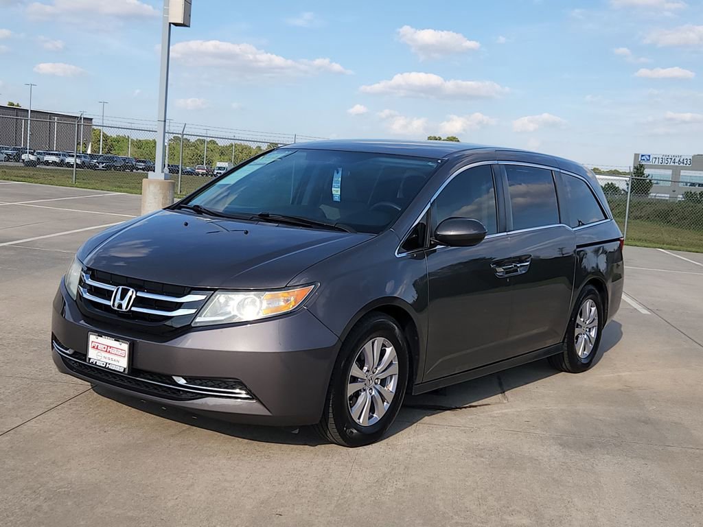 Used 2016 Honda Odyssey SE image 3