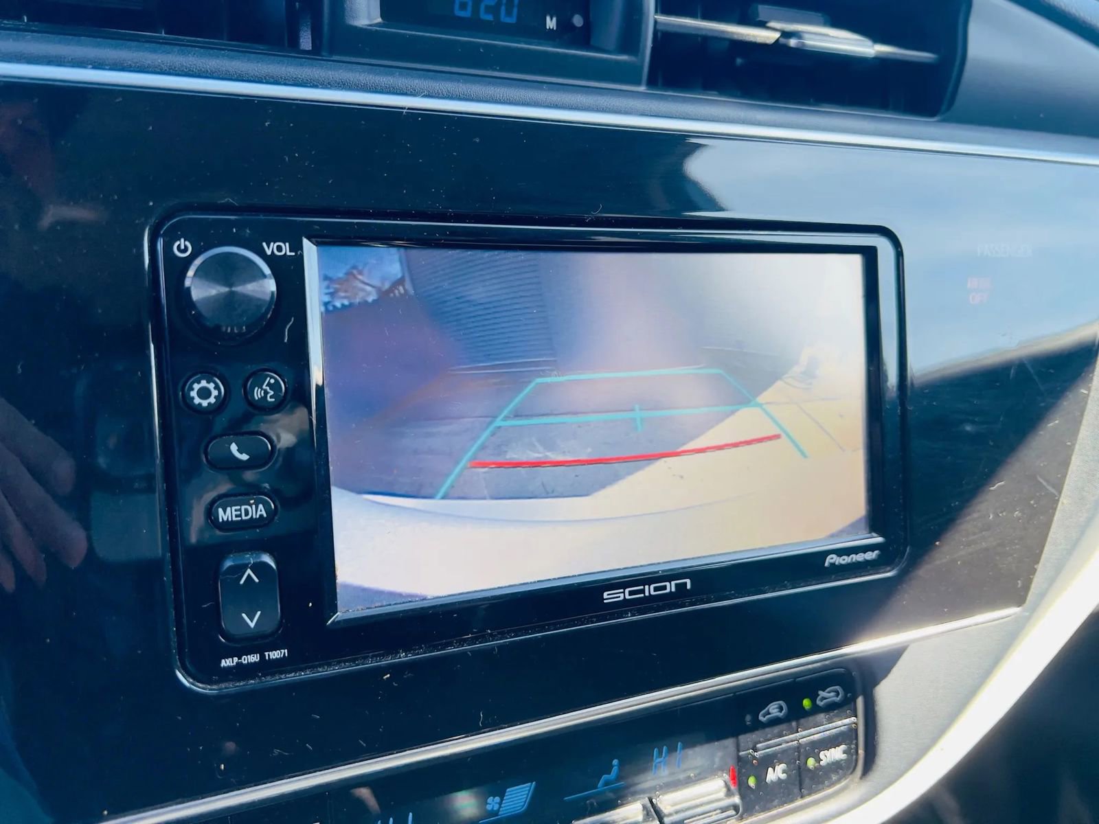 Used 2016 Scion iM image 29