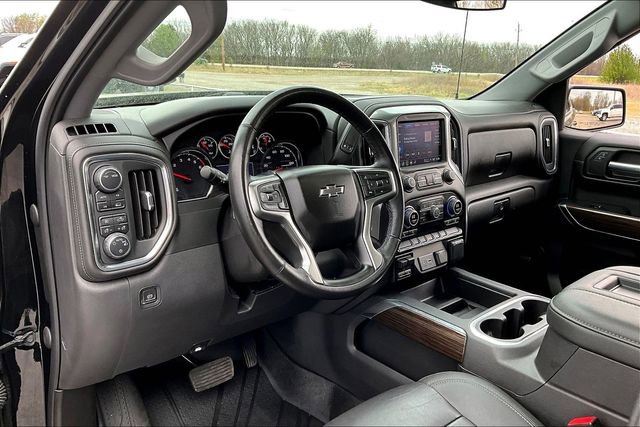 Used 2021 Chevrolet Silverado 1500 RST w/ Convenience Package II image 18