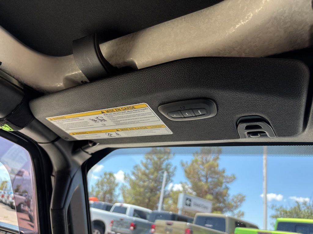 Used 2020 Jeep Gladiator Rubicon w/ Uconnect 4C Nav & Sound Group image 40