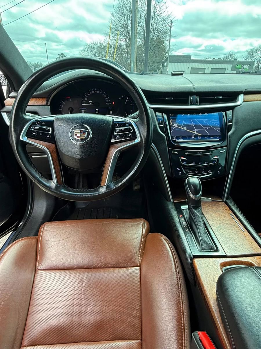 Used 2015 Cadillac XTS Luxury AWD/4WD image 27