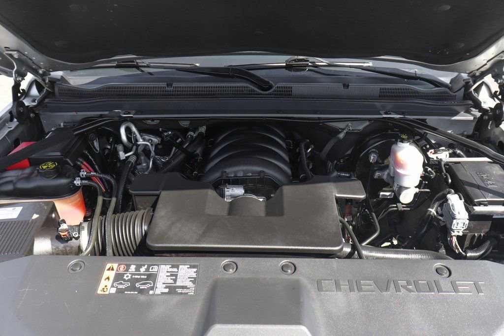 Used 2020 Chevrolet Suburban Premier RWD image 14