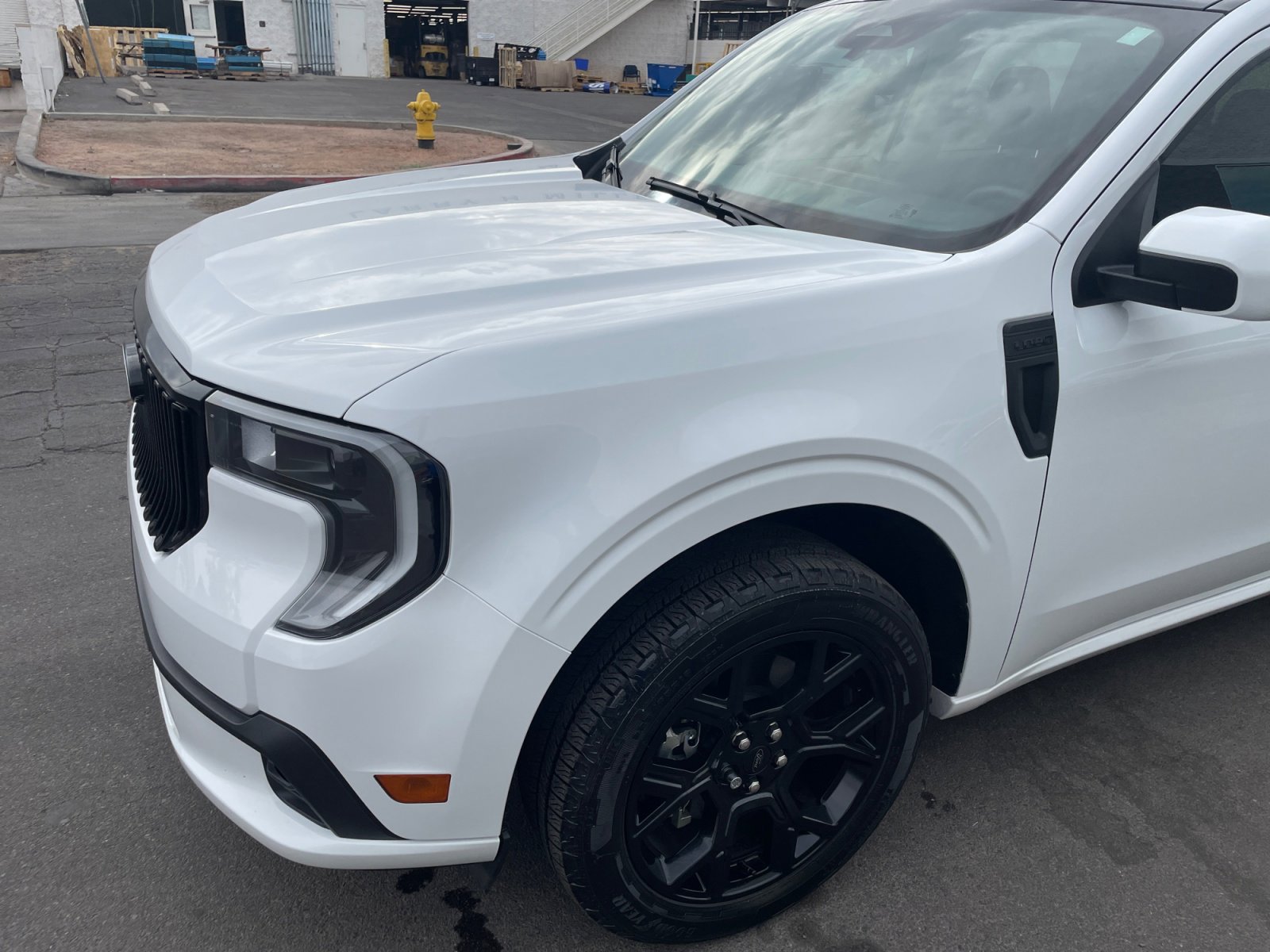 Certified 2025 Ford Maverick Lobo AWD/4WD image 10