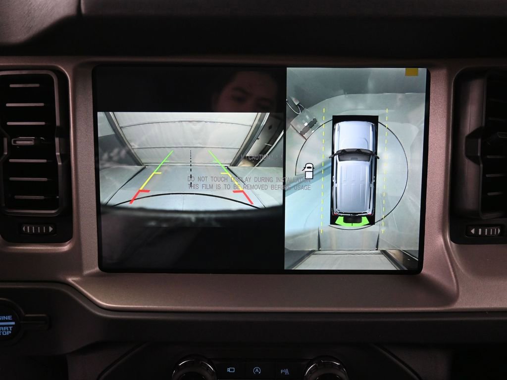 New 2025 Ford Bronco Outer Banks image 3