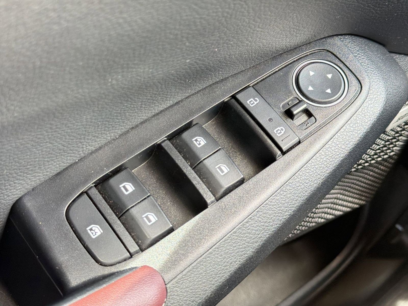 Used 2022 Kia Seltos SX w/ Sunroof Package AWD/4WD image 13