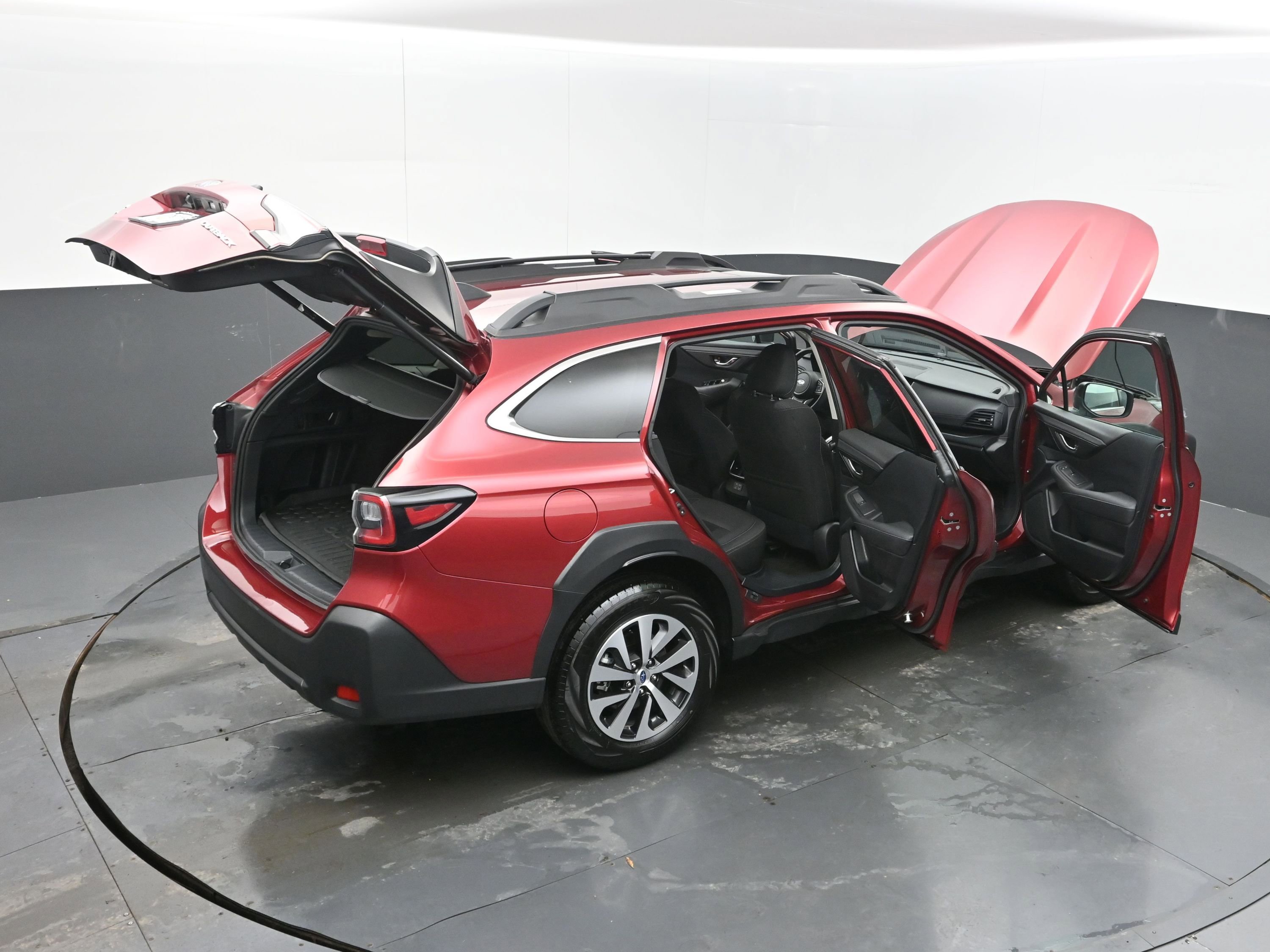 Used 2025 Subaru Outback Premium image 46