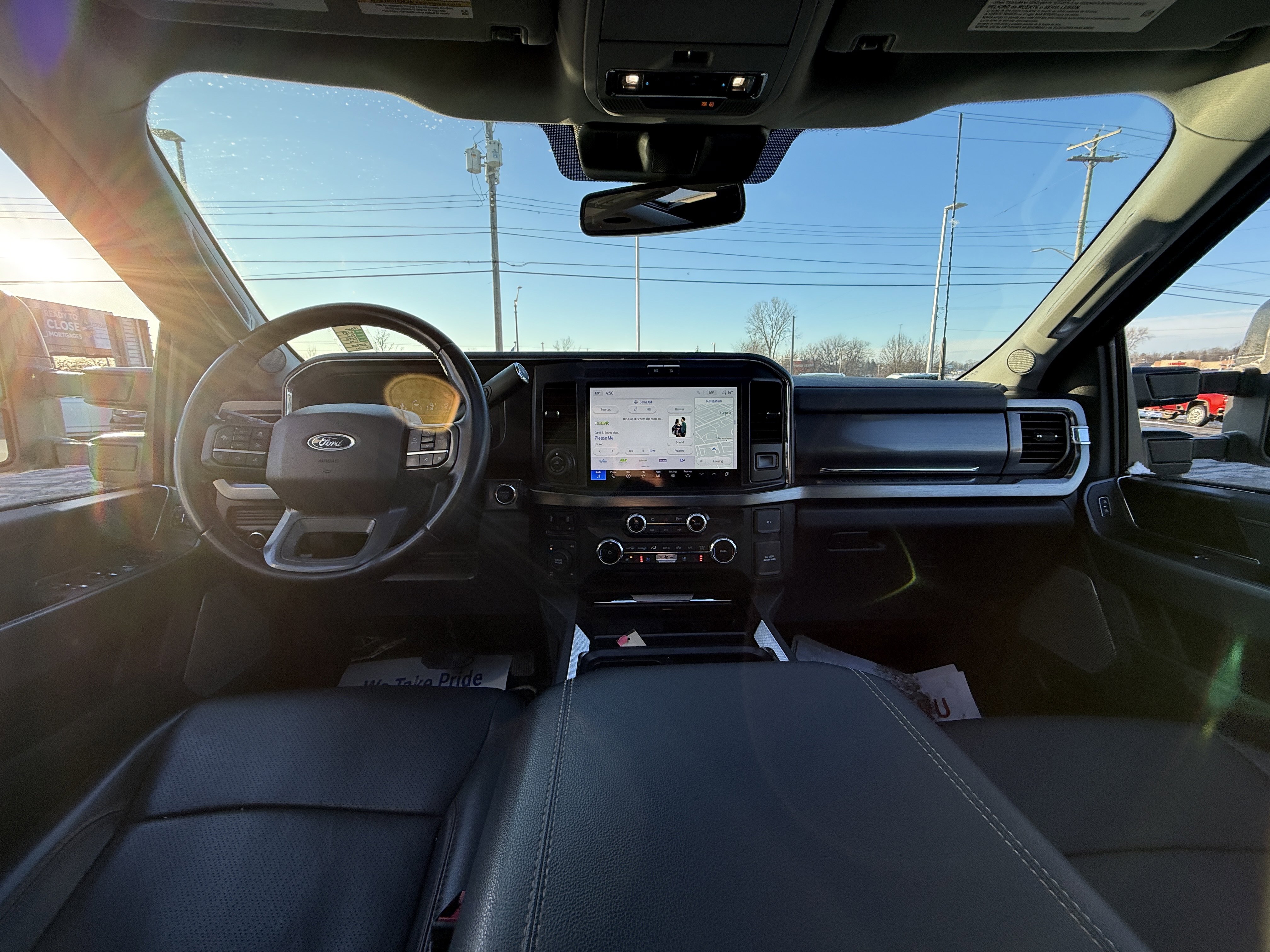 Used 2025 Ford F250 Lariat w/ Lariat Ultimate Package image 15