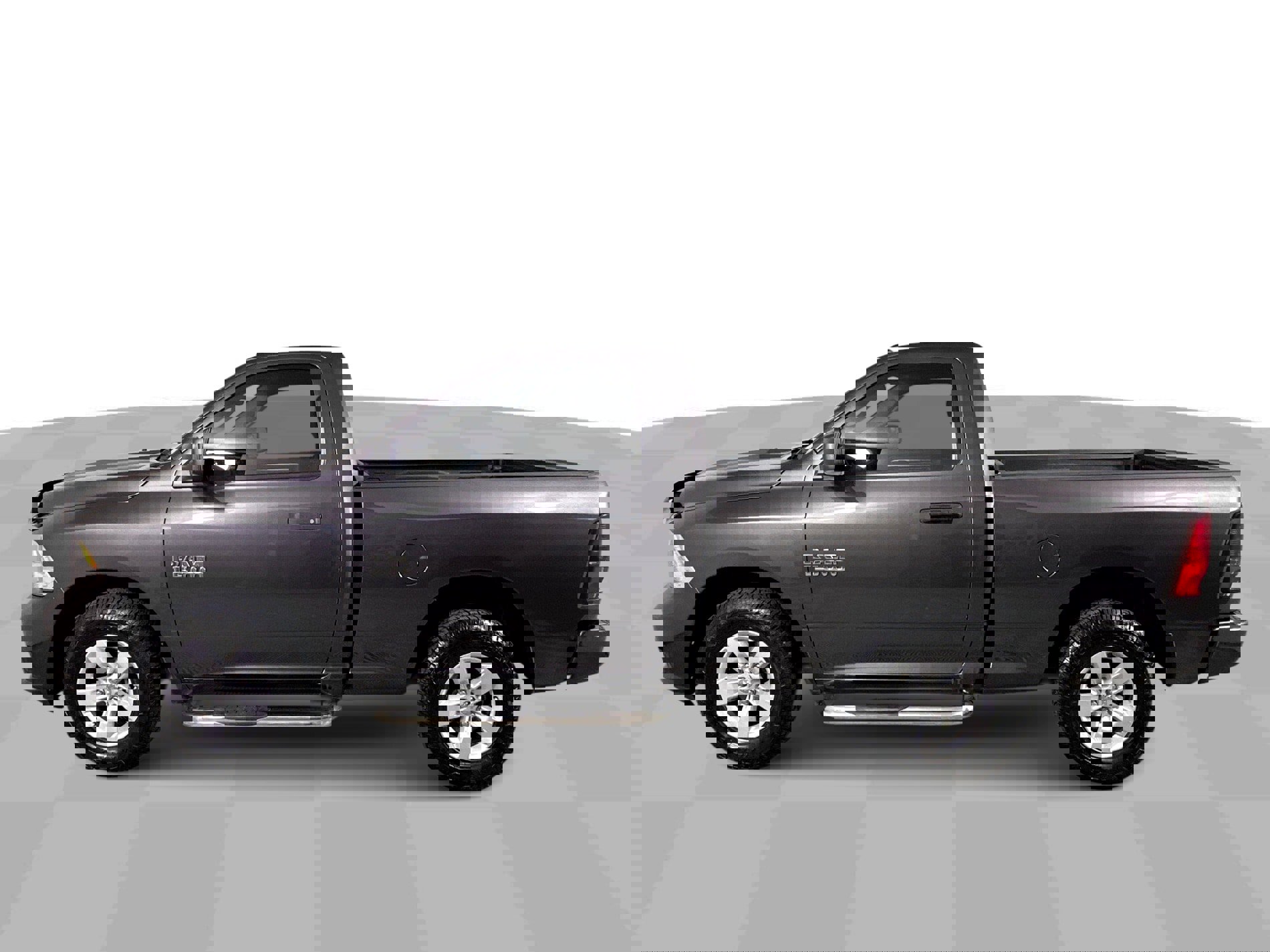 Used 2018 RAM 1500 Express image 41