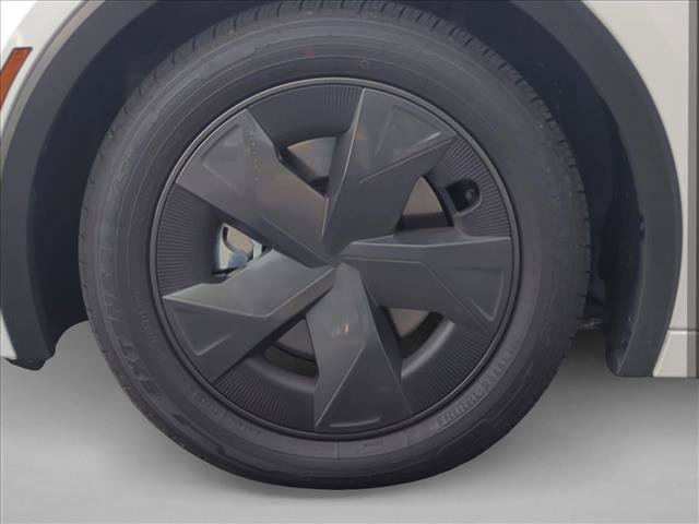 Used 2026 Toyota Prius Plug-In Hybrid FWD image 9