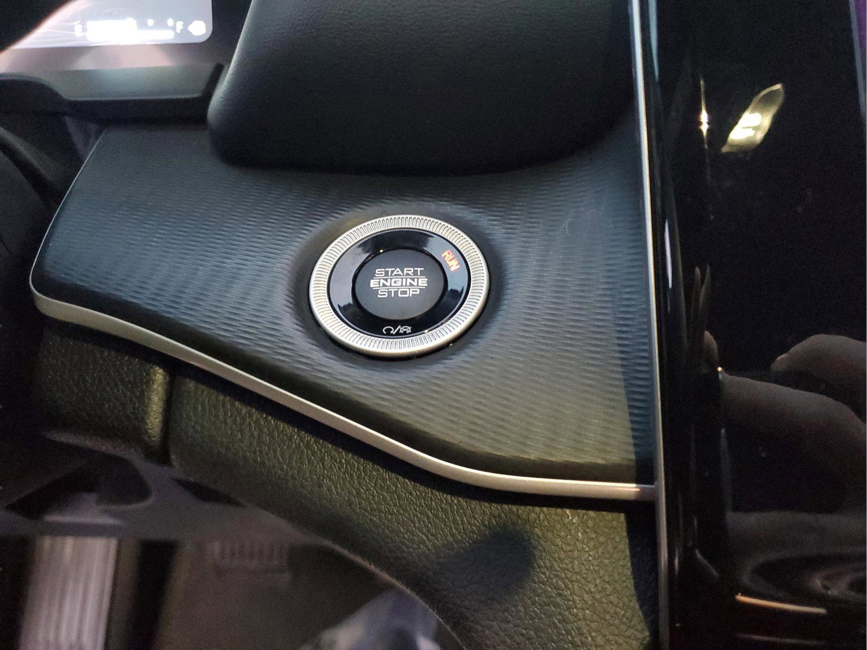 Certified 2023 Jeep Grand Cherokee Altitude image 25