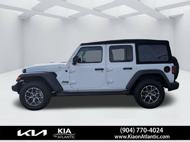 Used 2024 Jeep Wrangler Unlimited Sport AWD/4WD image 6