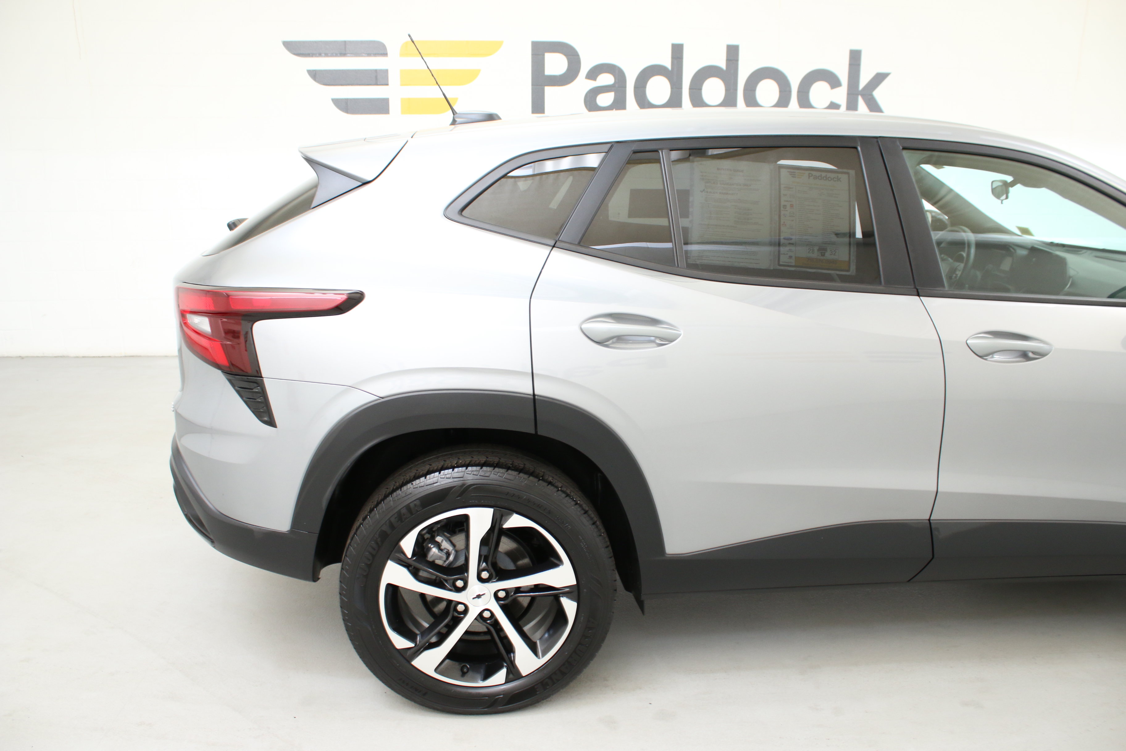 Certified 2024 Chevrolet Trax RS w/ Driver Confidence Package FWD image 11