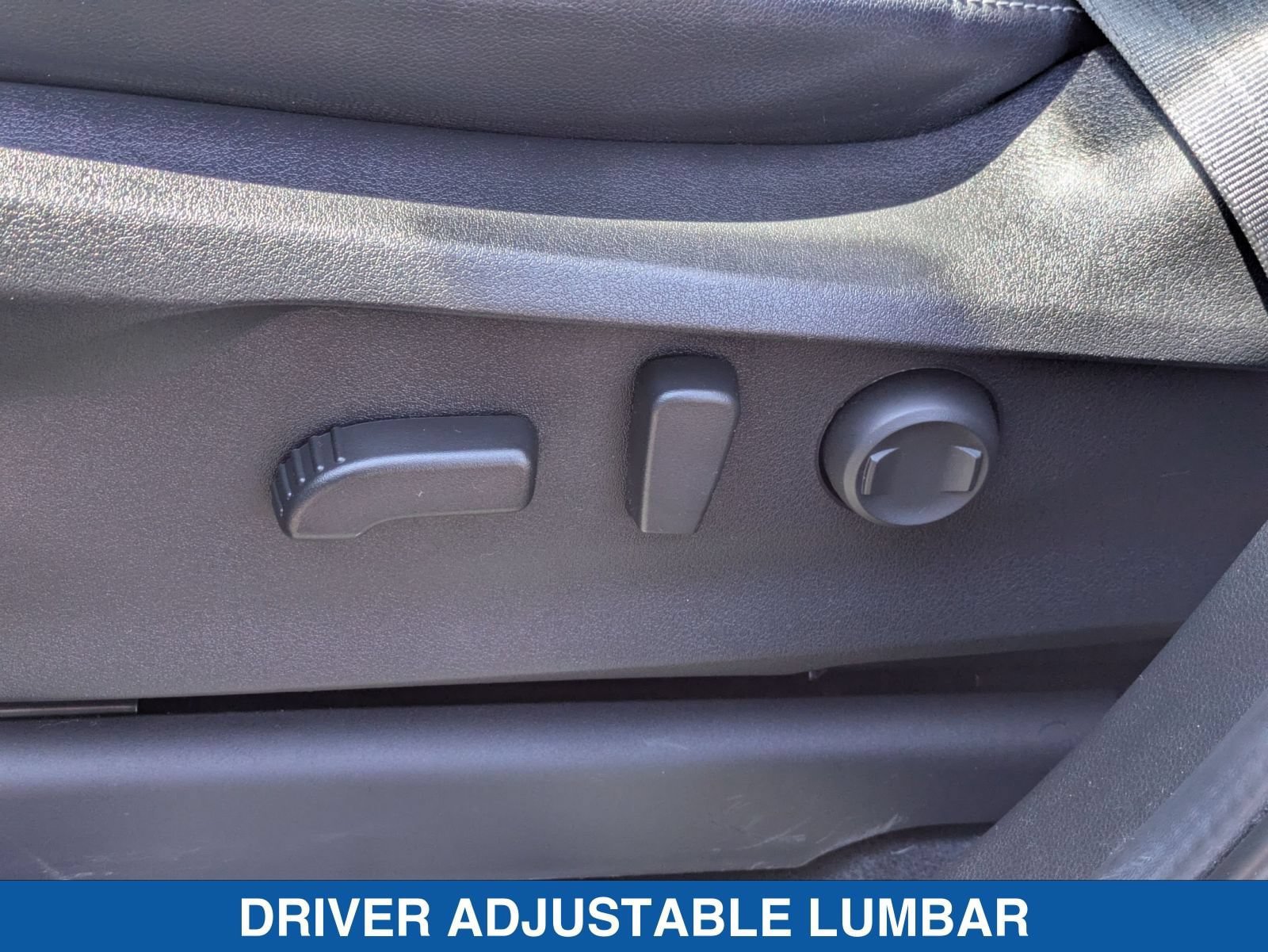Certified 2022 Subaru Ascent Limited AWD/4WD image 27
