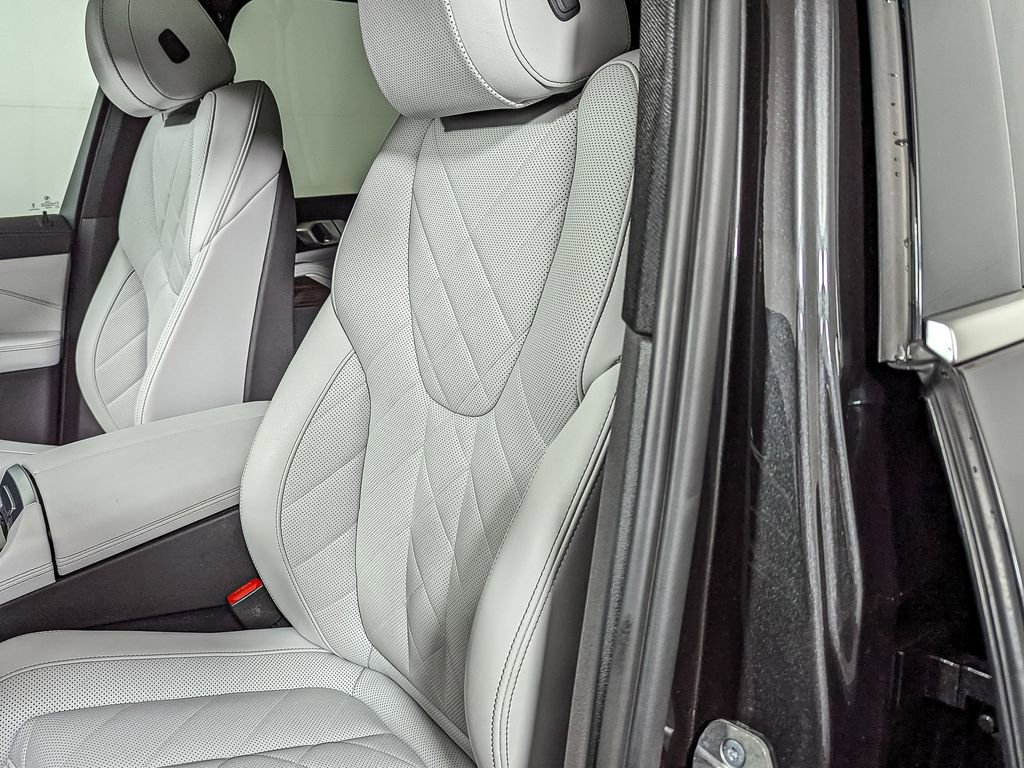 Certified 2023 BMW X5 xDrive40i w/ Premium Package image 18
