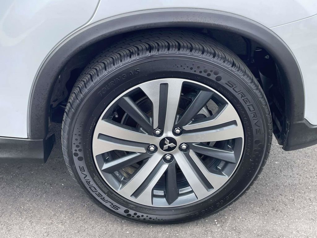 Used 2024 Mitsubishi Outlander Sport ES image 27